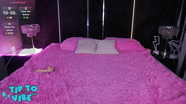 CassandraGood online show from January 10, 2025, 9:31 pm