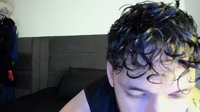 alejandro  2 online show from November 16, 2025, 6:02 pm