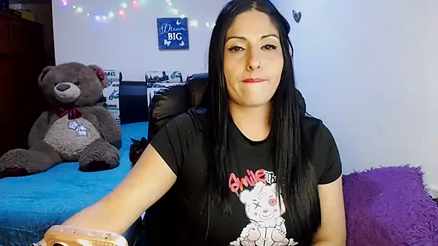 Snapshot of sahtlove1 chatting on November 15, 2025, 2:20 am sahtlove1 online show from November 15, 2025, 2:20 am