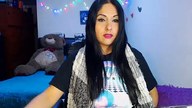 Snapshot of sahtlove1 chatting on December 3, 2025, 2:30 am sahtlove1 online show from December 3, 2025, 2:30 am