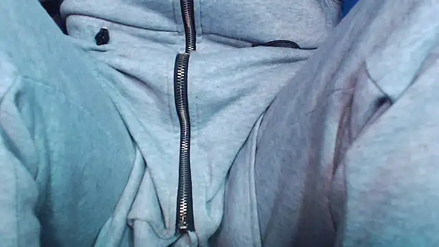 Snapshot of sahtlove1 chatting on January 7, 2026, 3:31 am sahtlove1 online show from January 7, 2026, 3:31 am