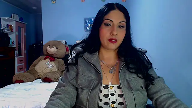 Snapshot of sahtlove1 chatting on May 5, 2026, 3:53 pm sahtlove1 online show from May 5, 2026, 3:53 pm
