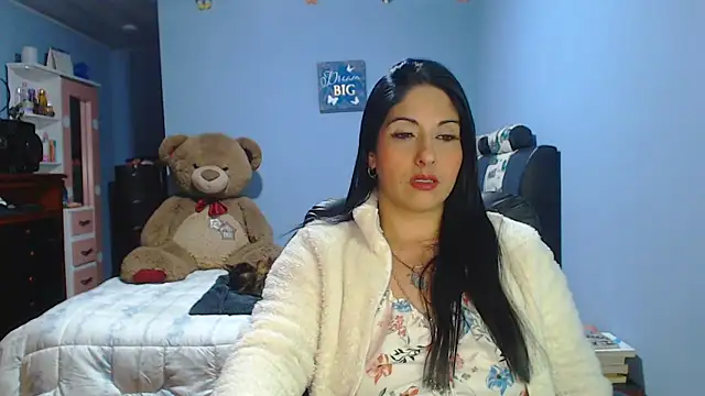 Snapshot of sahtlove1 chatting on May 15, 2026, 10:50 pm sahtlove1 online show from May 15, 2026, 10:50 pm