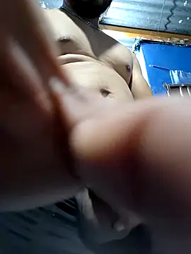 Snapshot of Eumanzor chatting on February 6, 2026, 2:49 am Eumanzor online show from February 6, 2026, 2:49 am