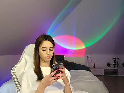 -Yummybabes- online show from March 7, 2025, 2:45 pm