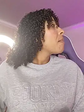 Snapshot of DannaBerry chatting on February 2, 2026, 4:17 pm DannaBerry online show from February 2, 2026, 4:17 pm