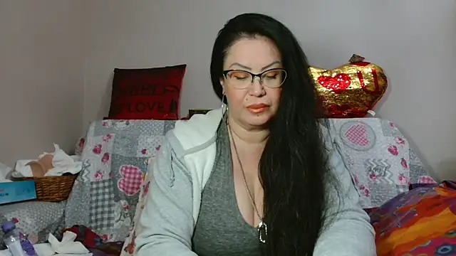 x  KHALEESI  x online show from December 9, 2024, 1:07 am