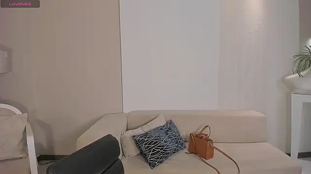 Snapshot of NinaMichelle chatting on March 30, 2026, 6:20 pm NinaMichelle online show from March 30, 2026, 6:20 pm