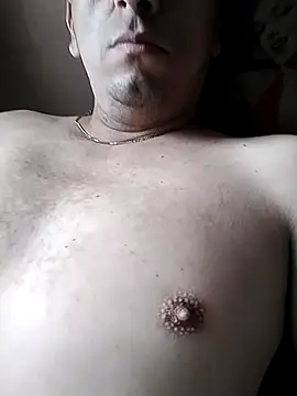 Snapshot of starplss chatting on October 28, 2025, 8:11 pm starplss online show from October 28, 2025, 8:11 pm