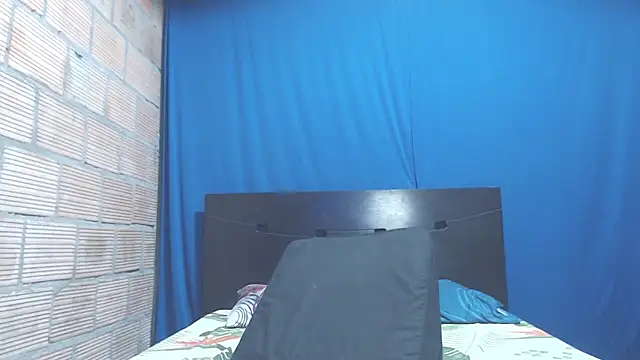 Snapshot of isabella_dirty69 chatting on December 17, 2024, 3:06 am isabella dirty69 online show from December 17, 2024, 3:06 am