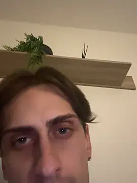 LePetitPrincee online show from March 23, 2025, 4:16 am