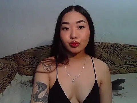 Snapshot of Aleksa_Blackdream chatting on October 30, 2025, 5:13 pm Aleksa Blackdream online show from October 30, 2025, 5:13 pm