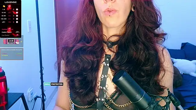 thecherry Paulette online show from December 16, 2025, 12:26 am