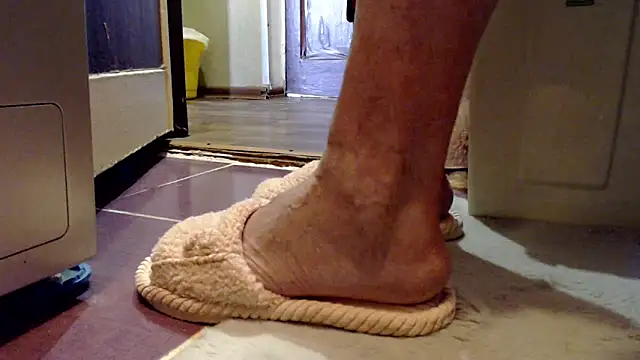 Anabelldestiny online show from April 2, 2026, 6:11 am