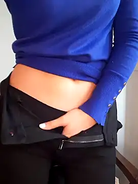 megan2021 online show from March 13, 2025, 3:50 pm