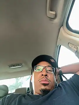 LongDMan420 online show from February 8, 2025, 1:54 pm