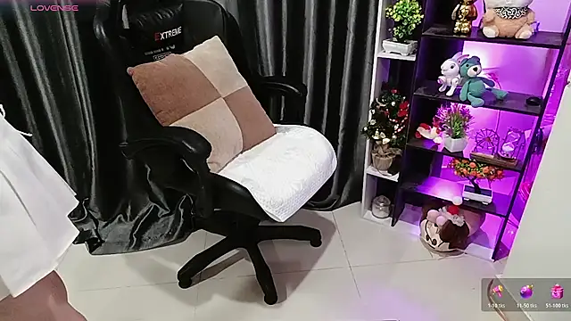 Yuki-yio online show from July 18, 2026, 1:32 am