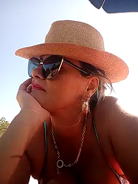 CRHYSTEL online show from September 13, 2025, 8:58 am