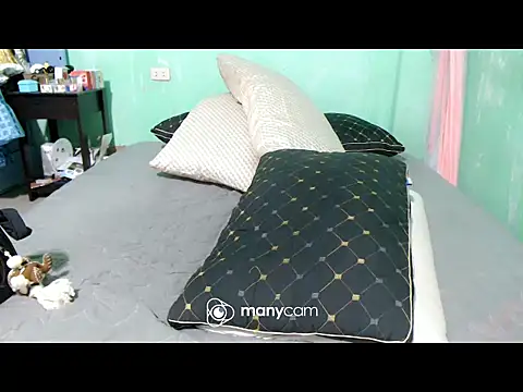 WantedSexslaves online show from October 21, 2025, 12:28 pm