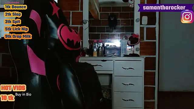 samantharocker5 online show from April 6, 2026, 1:23 pm