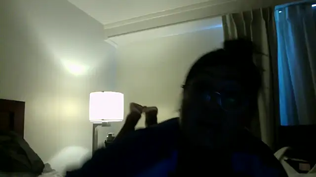 Nataliemarie12 online show from January 15, 2025, 5:37 pm