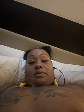 Nataliemarie12 online show from February 22, 2026, 2:15 pm