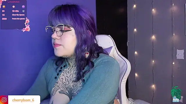 cherrybom  online show from March 19, 2025, 4:47 am