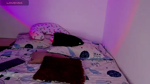 Snapshot of Abby_Saenz01 chatting on December 20, 2024, 2:41 am Abby Saenz01 online show from December 20, 2024, 2:41 am