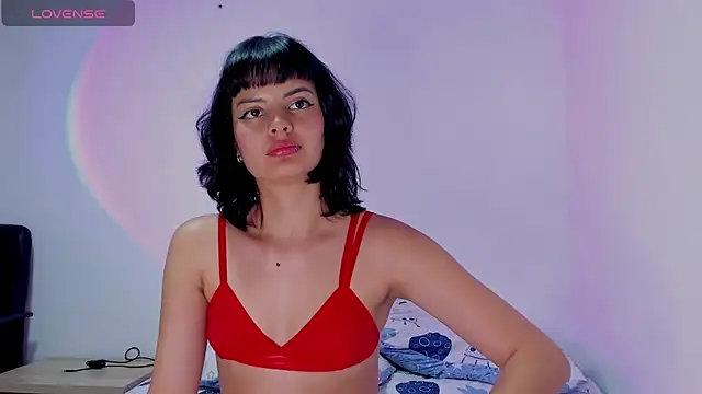 Snapshot of Abby_Saenz01 chatting on January 10, 2025, 1:21 am Abby Saenz01 online show from January 10, 2025, 1:21 am