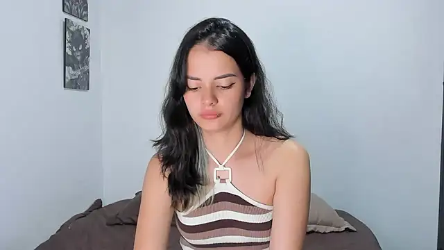 Snapshot of Abby_Saenz01 chatting on November 19, 2025, 5:57 pm Abby Saenz01 online show from November 19, 2025, 5:57 pm