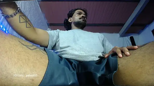 Snapshot of Carlo_yates chatting on February 8, 2026, 1:42 am Carlo yates online show from February 8, 2026, 1:42 am