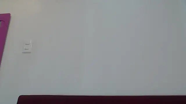 Amber Moore online show from October 25, 2025, 4:02 pm