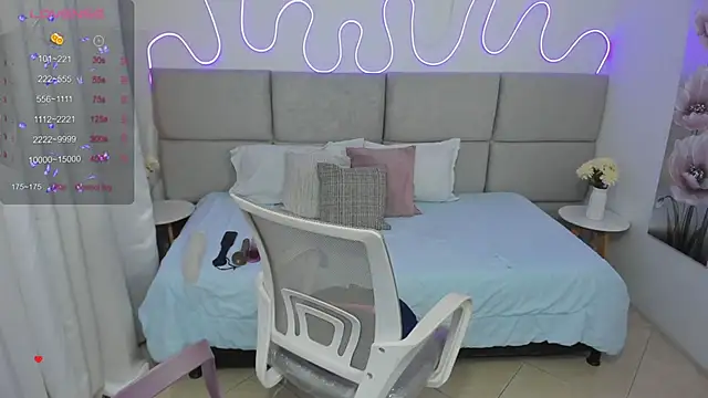 nashiira  online show from January 28, 2025, 7:10 pm