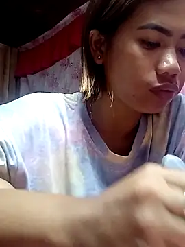 Cutie body11 online show from April 22, 2026, 12:24 am