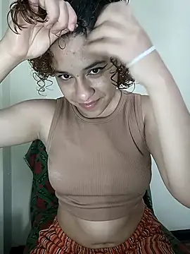 EmmaMelissa0521 online show from December 3, 2024, 5:45 pm