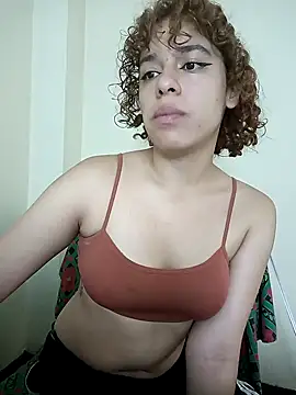 EmmaMelissa0521 online show from December 5, 2024, 1:49 pm