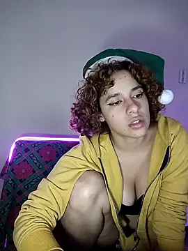 EmmaMelissa0521 online show from December 12, 2024, 10:20 pm