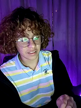 EmmaMelissa0521 online show from February 18, 2025, 1:32 am