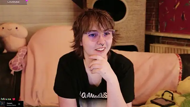 GamerGirl Eve online show from December 19, 2025, 6:26 pm