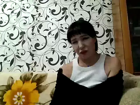 JeaneDavis online show from November 9, 2025, 2:04 pm