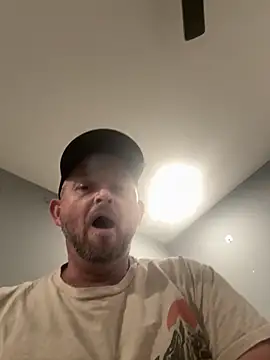 smokeymt420 online show from May 29, 2026, 9:29 am