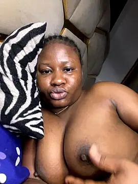 catty3232 online show from October 3, 2025, 5:59 am