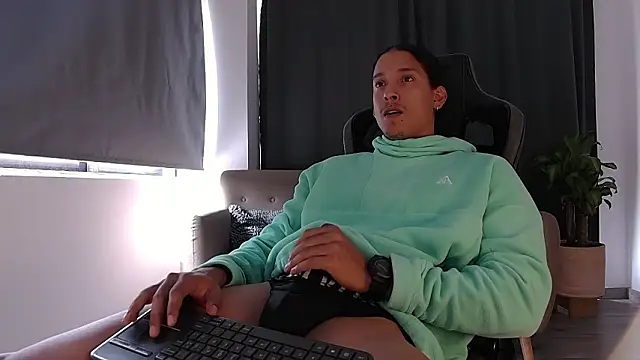 Liam V online show from February 23, 2026, 3:20 pm