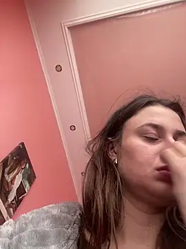Snapshot of Flossy_Vettie chatting on February 14, 2025, 10:28 am Flossy Vettie online show from February 14, 2025, 10:28 am