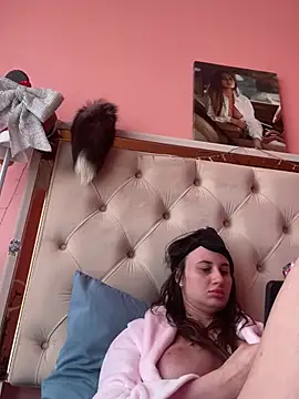 Snapshot of Flossy_Vettie chatting on March 14, 2025, 3:25 pm Flossy Vettie online show from March 14, 2025, 3:25 pm