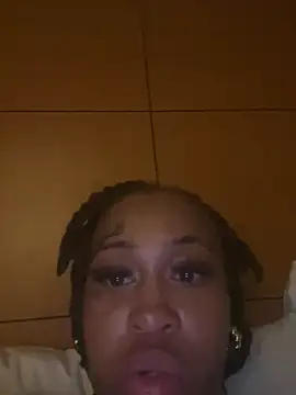 lusciousJay96 online show from July 6, 2026, 10:12 am