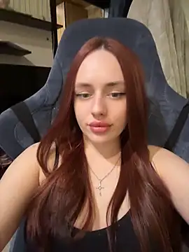 Lisaaan online show from June 3, 2026, 5:51 pm
