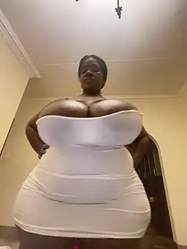 xXXSexyamazon online show from April 7, 2026, 4:46 am