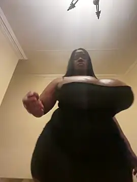 xXXSexyamazon online show from April 12, 2026, 9:20 pm