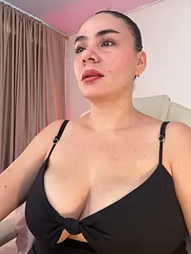 MeganDupont online show from December 14, 2025, 1:05 pm